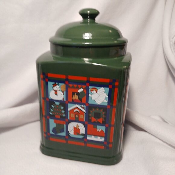 Dayton Hudson Green Christmas Cookie Jar Quilt Blocks Vintage Ceramic 9 3/4" - Picture 2 of 12